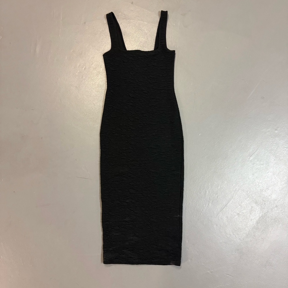 Good American Elegant Black Midi Dress